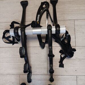 Saris car bike rack holds 2 bikes